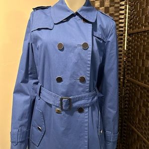 Banana republic blue cotton double breasted belted trenchcoat. Size large